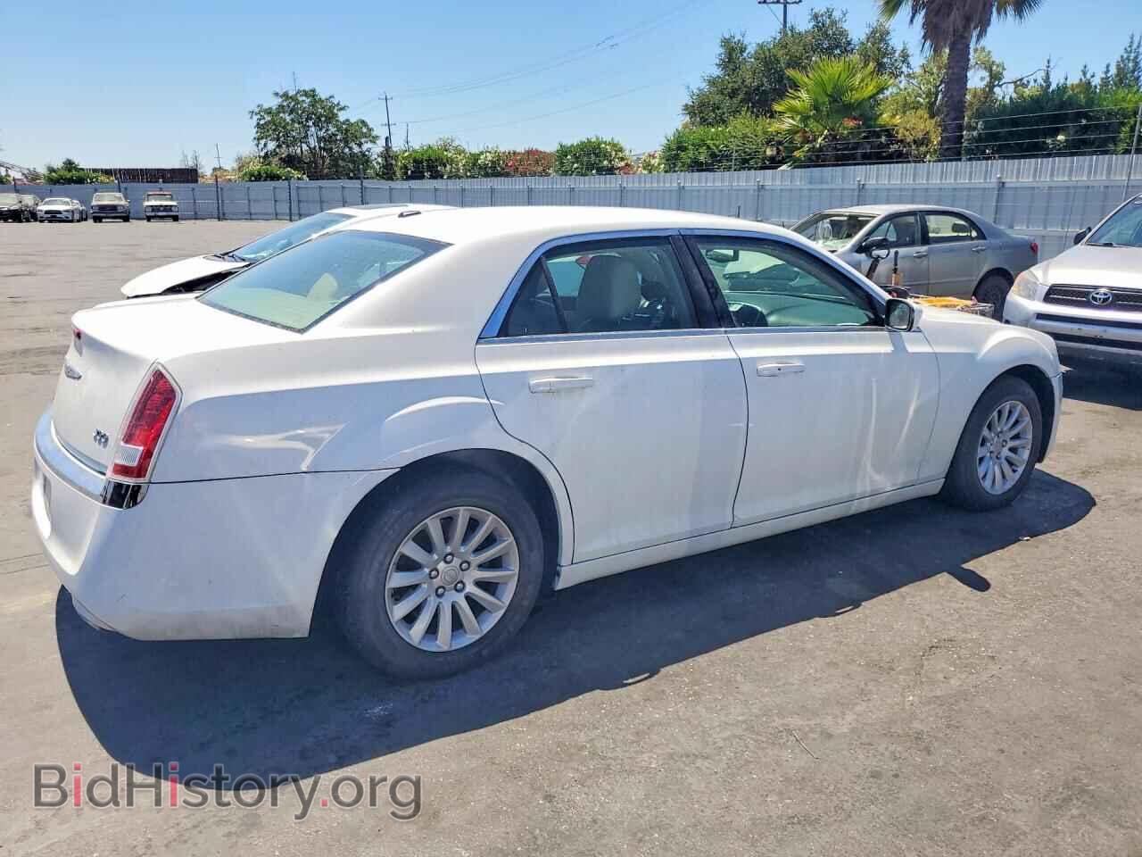 2014 CHRYSLER 300 - VIN: 2C3CCAAG1EH375344 - Photo 3