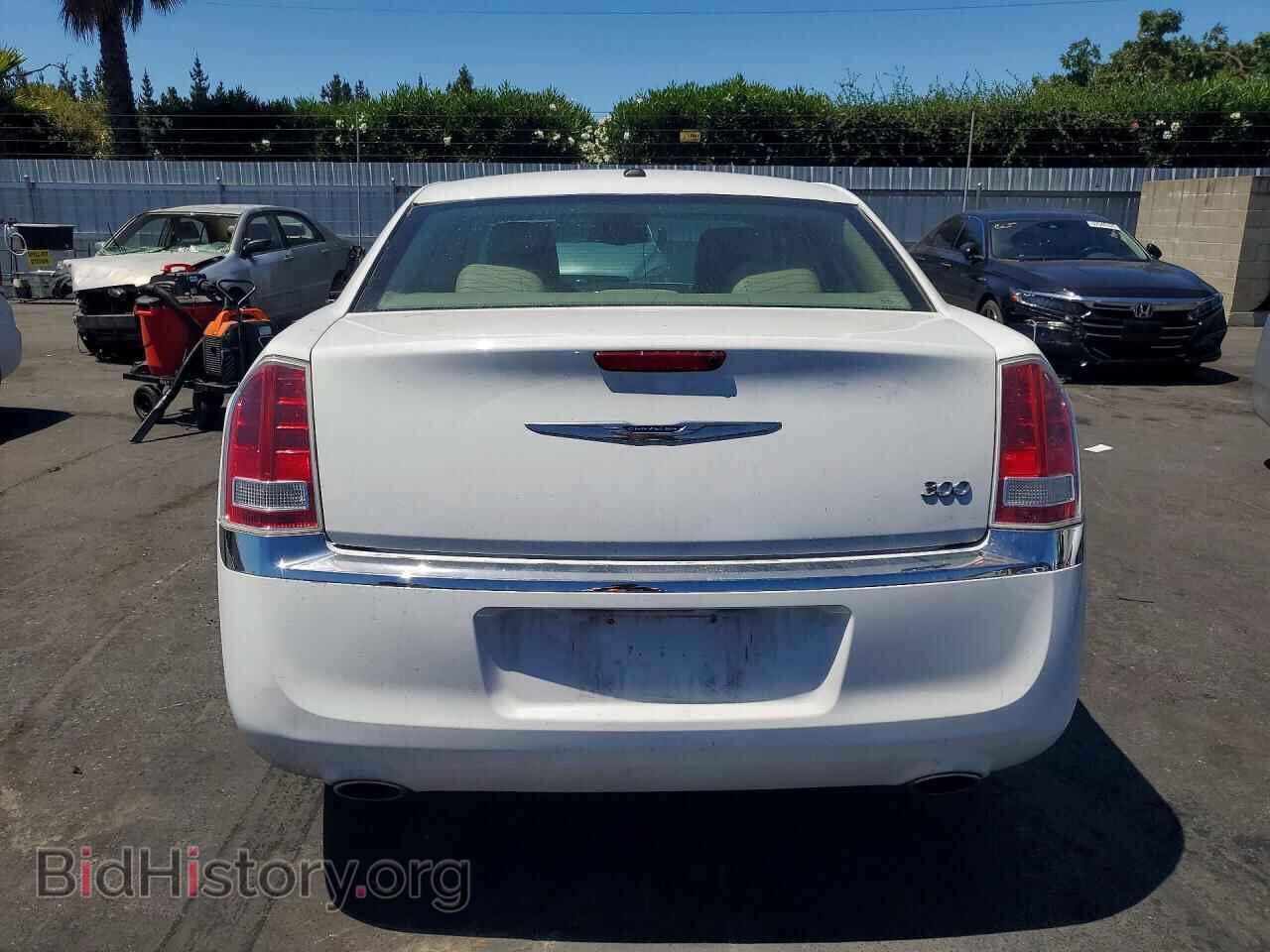 2014 CHRYSLER 300 - VIN: 2C3CCAAG1EH375344 - Photo 6