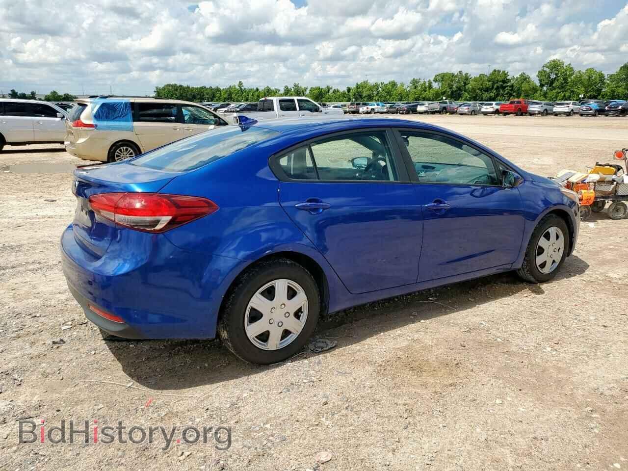 2017 KIA FORTE - VIN: 3KPFK4A73HE053236 - Фото 3