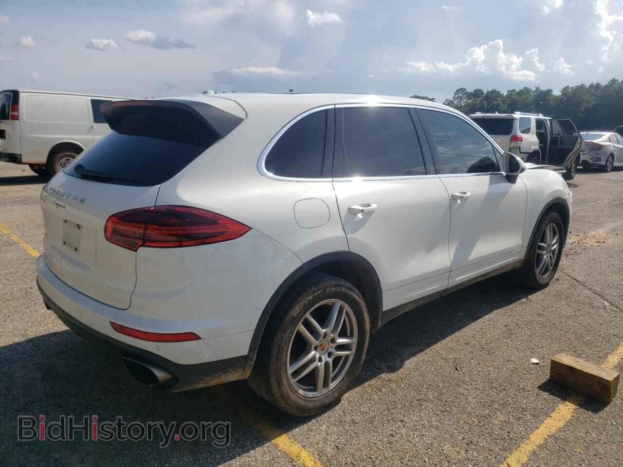 2016 PORSCHE CAYENNE - VIN: WP1AA2A22GLA10730 - Фото 3