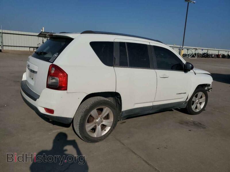 2011 Jeep COMPASS (VIN 1J4NT1FA1BD290001) — фото 3 из 13