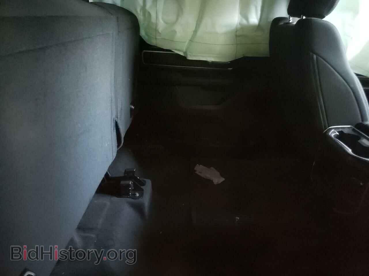 2020 RAM 1500 - VIN: 1C6SRFFT3LN363877 - Фото 10