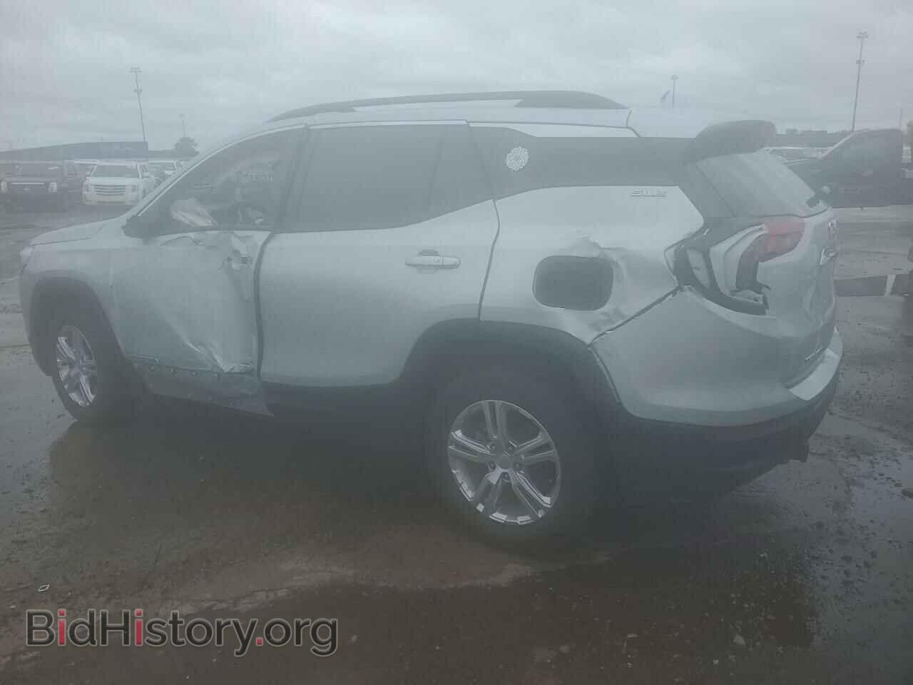 2019 GMC TERRAIN - VIN: 3GKALTEV2KL236287 - Photo 2