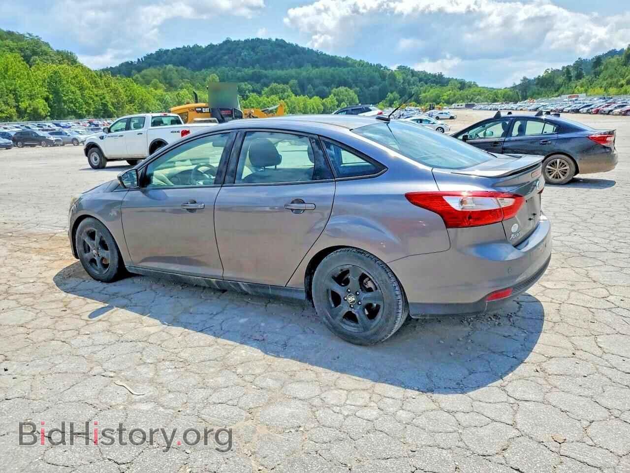 2014 FORD FOCUS - VIN: 1FADP3F2XEL425809 - Photo 2