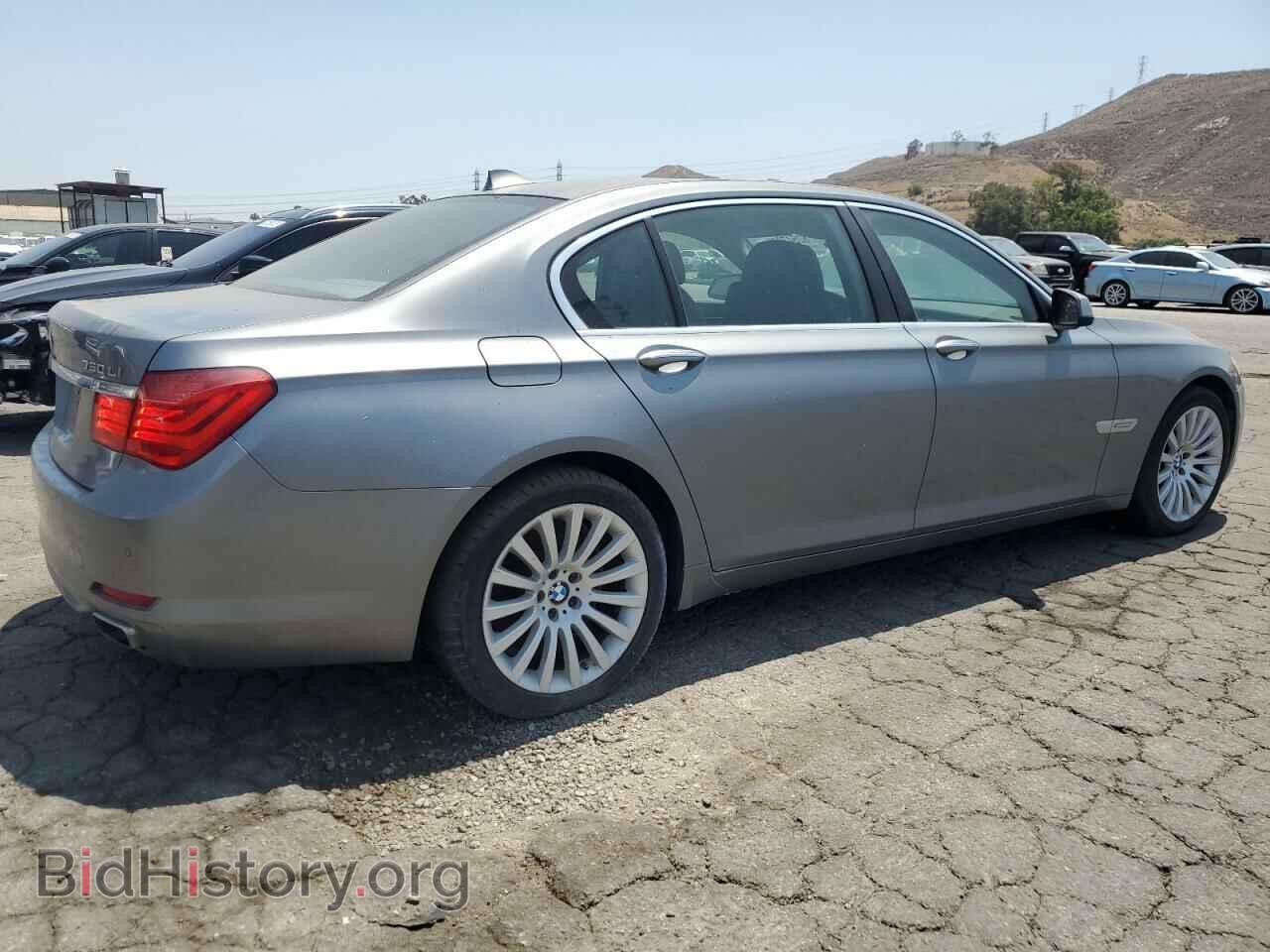 2012 BMW 7 SERIES - VIN: WBAKB8C52CC963703 - Фото 3