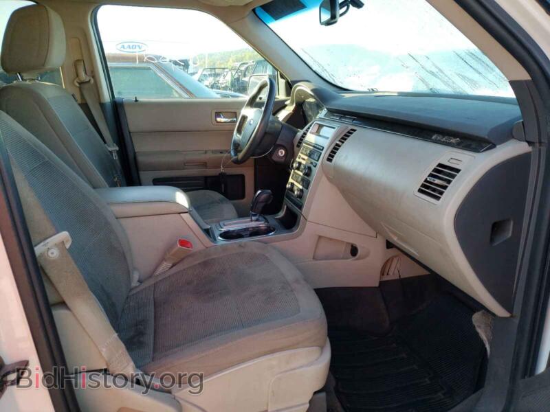 2011 Ford FLEX (VIN 2FMGK5BC7BBD32799) — photo 5 of 10