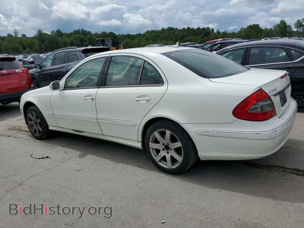 2007 MERCEDES-BENZ E-CLASS - VIN: WDBUF87X27B167474 - Фото 2