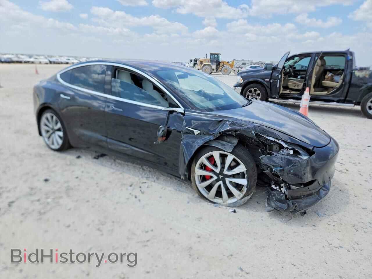 2018 TESLA MODEL 3 - VIN: 5YJ3E1EB7JF070077 - Photo 4
