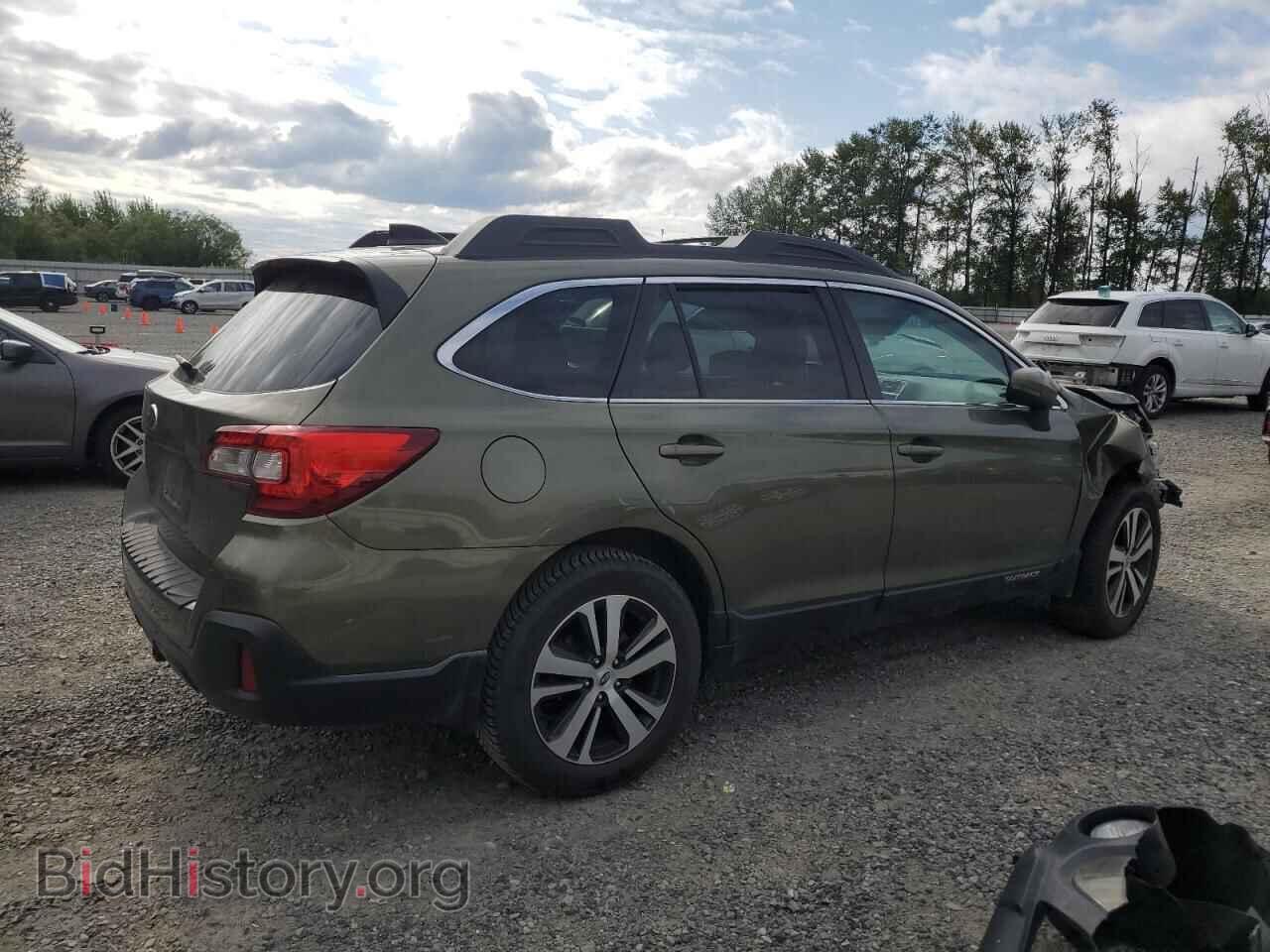 2018 SUBARU OUTBACK - VIN: 4S4BSANC0J3380920 - Фото 3