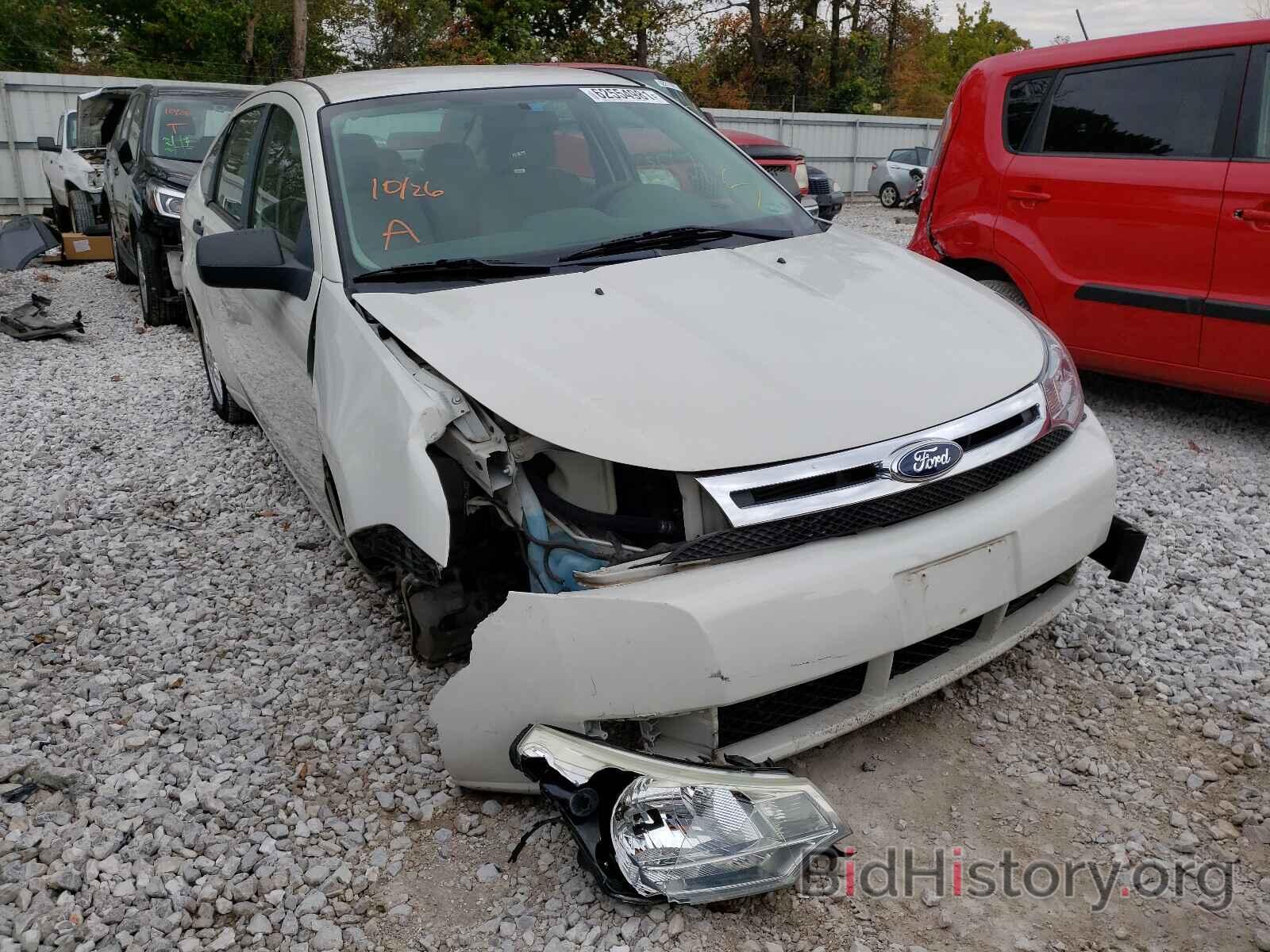 Photo 1FAHP35N99W123865 - FORD FOCUS 2009