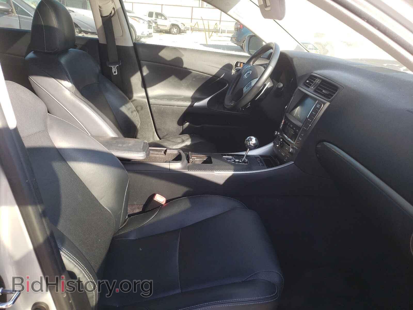 2011 LEXUS IS - VIN: JTHCF5C26B5046152 - Фото 5