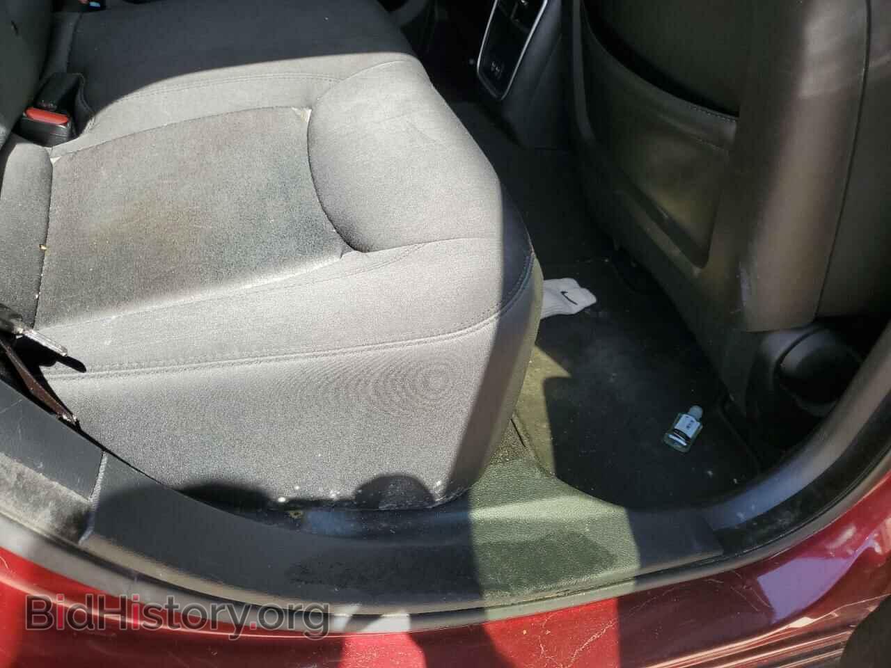 2019 CHRYSLER 300 - VIN: 2C3CCAAG9KH729042 - Фото 12