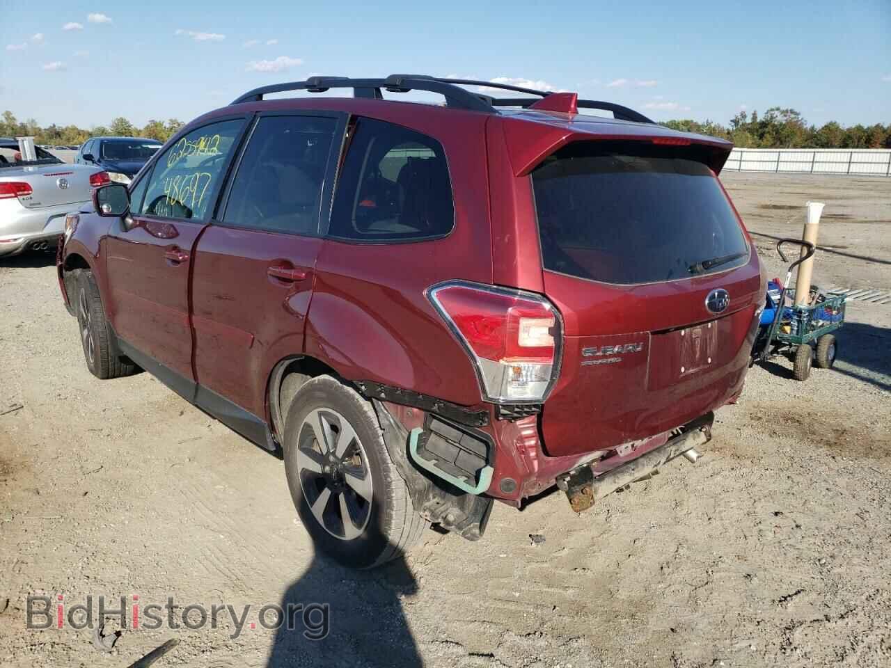 2017 SUBARU FORESTER - VIN: JF2SJAEC7HG560505 - Фото 3