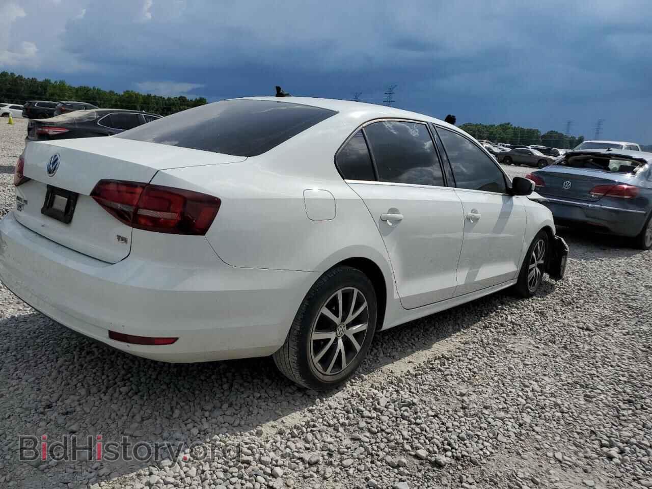 2018 VOLKSWAGEN JETTA - VIN: 3VWDB7AJ1JM228211 - Фото 3