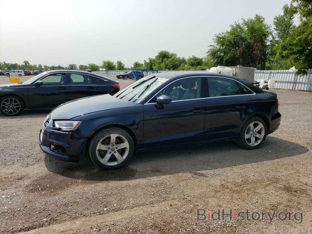 Photo WAUAUGFF6J1069409 - AUDI A3 2018