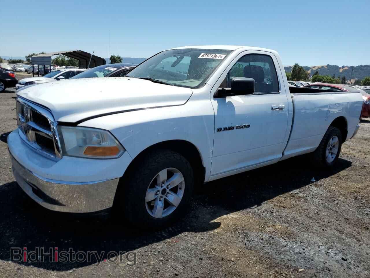 Photo 3D7JB1EP7BG563240 - DODGE All Models 2011