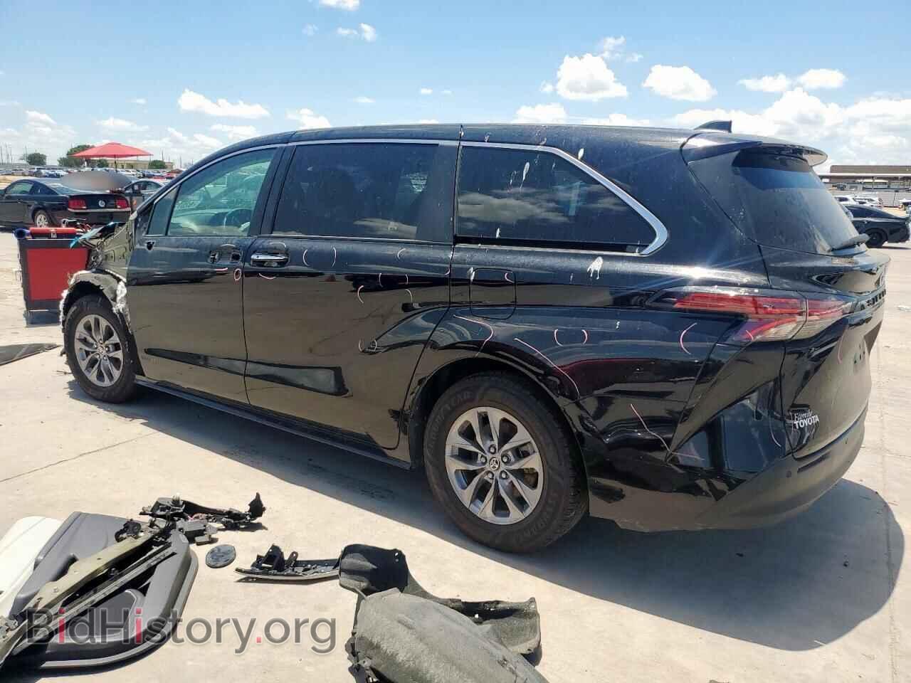 2021 TOYOTA All Models - VIN: 5TDYRKEC7MS011118 - Фото 2