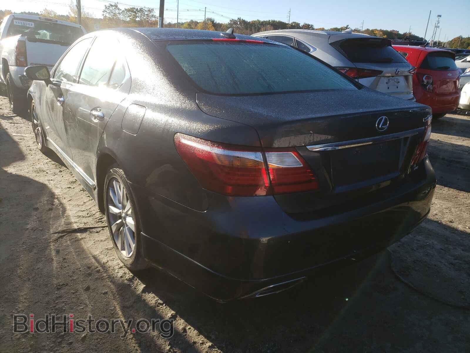 2011 LEXUS LS460 - VIN: JTHCL5EF8B5012450 - Photo 3