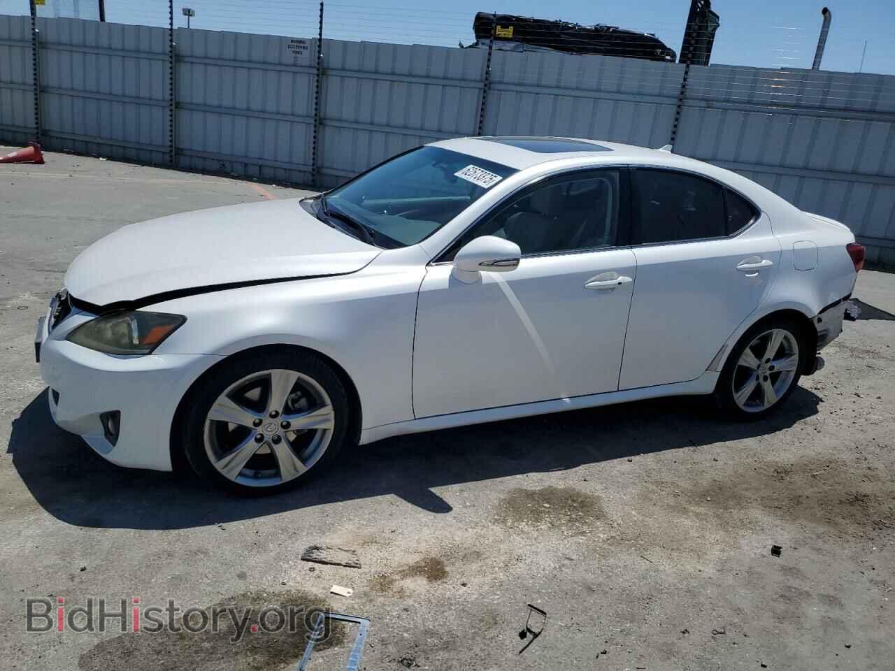 Photo JTHBF5C28B5150072 - LEXUS IS 2011