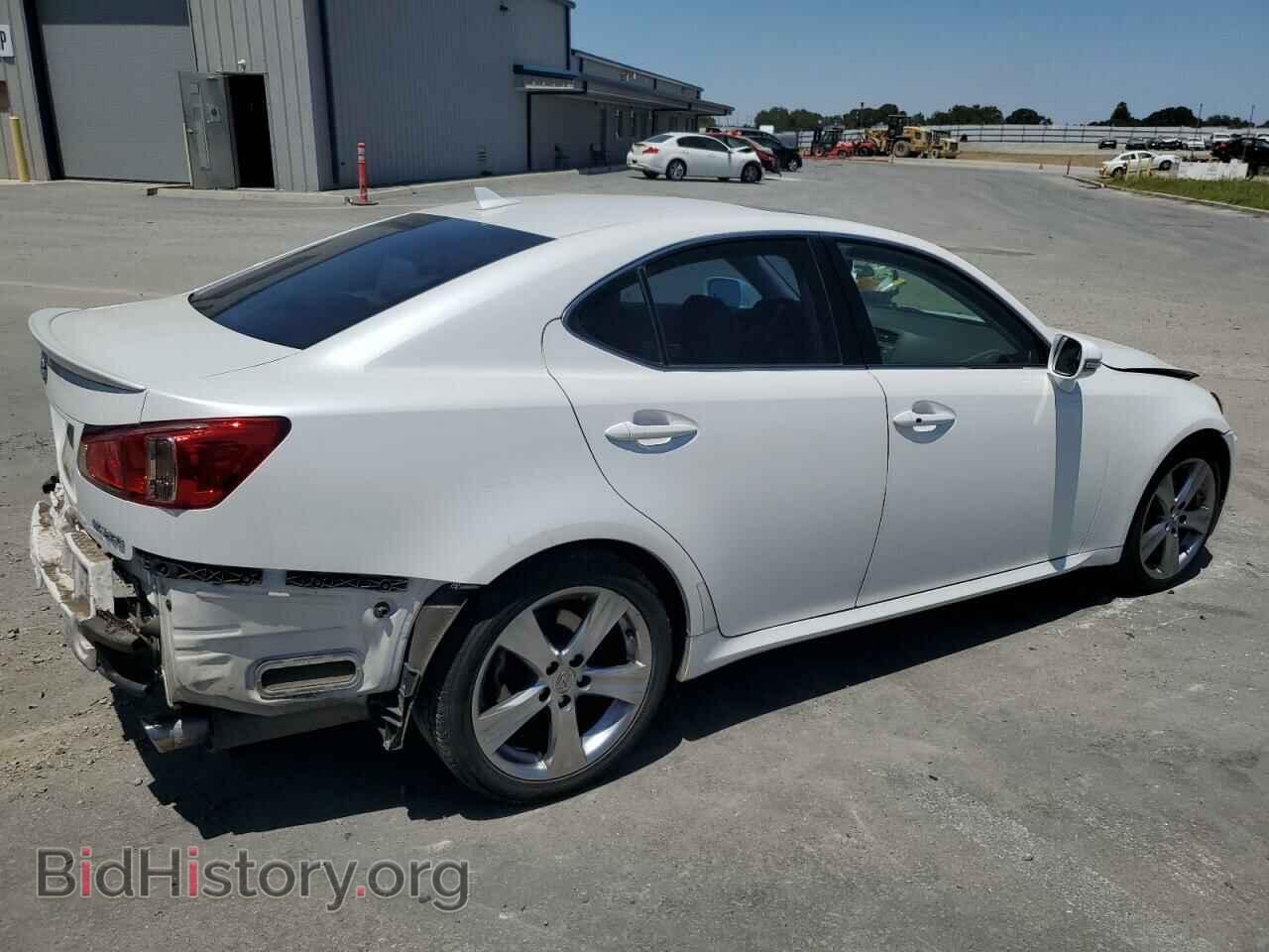 2011 LEXUS IS - VIN: JTHBF5C28B5150072 - Photo 3