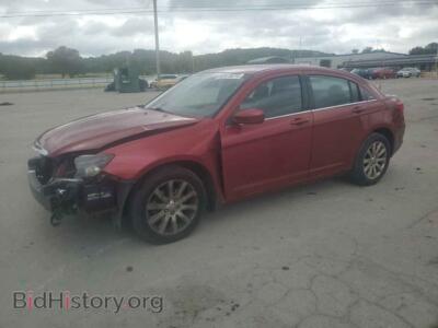 2013 Chrysler 200 TOURING, red — VIN 1C3CCBBB4DN650252, Copart