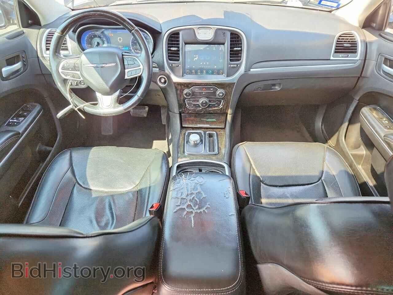 2017 CHRYSLER 300 - VIN: 2C3CCAEG2HH564275 - Photo 8