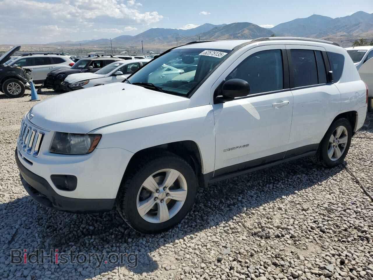 Photo 1C4NJCBA9GD681675 - JEEP COMPASS 2016