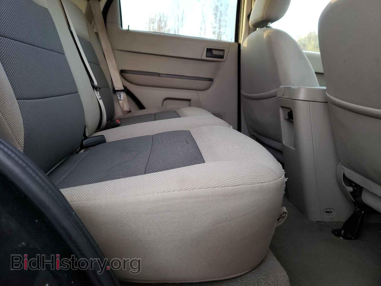 2008 FORD ESCAPE - VIN: 1FMCU03108KB92425 - Photo 6