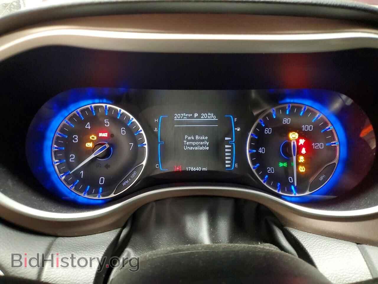 2017 CHRYSLER PACIFICA - VIN: 2C4RC1DG5HR510986 - Photo 9