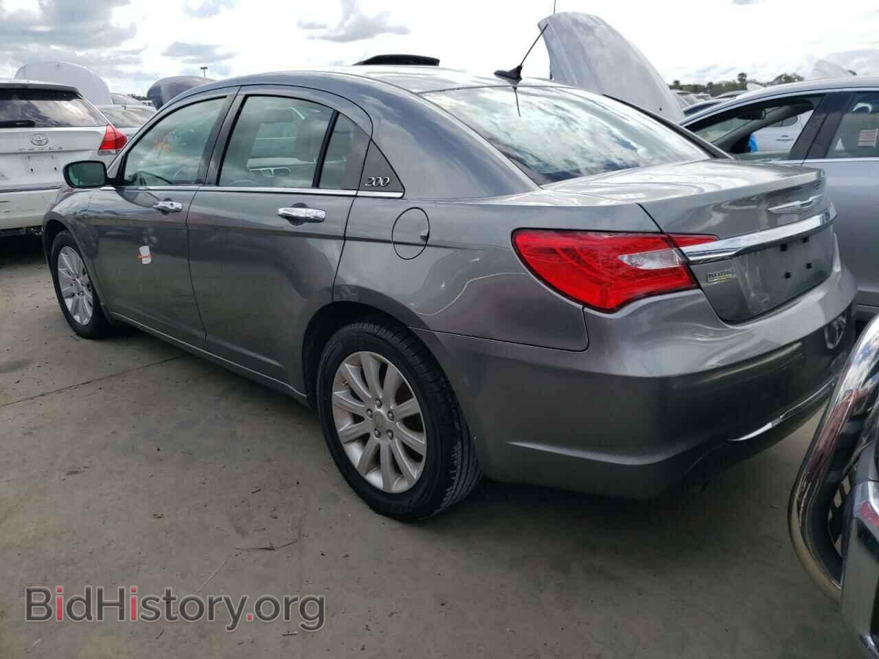 2013 CHRYSLER 200 - VIN: 1C3CCBCGXDN558220 - Фото 3