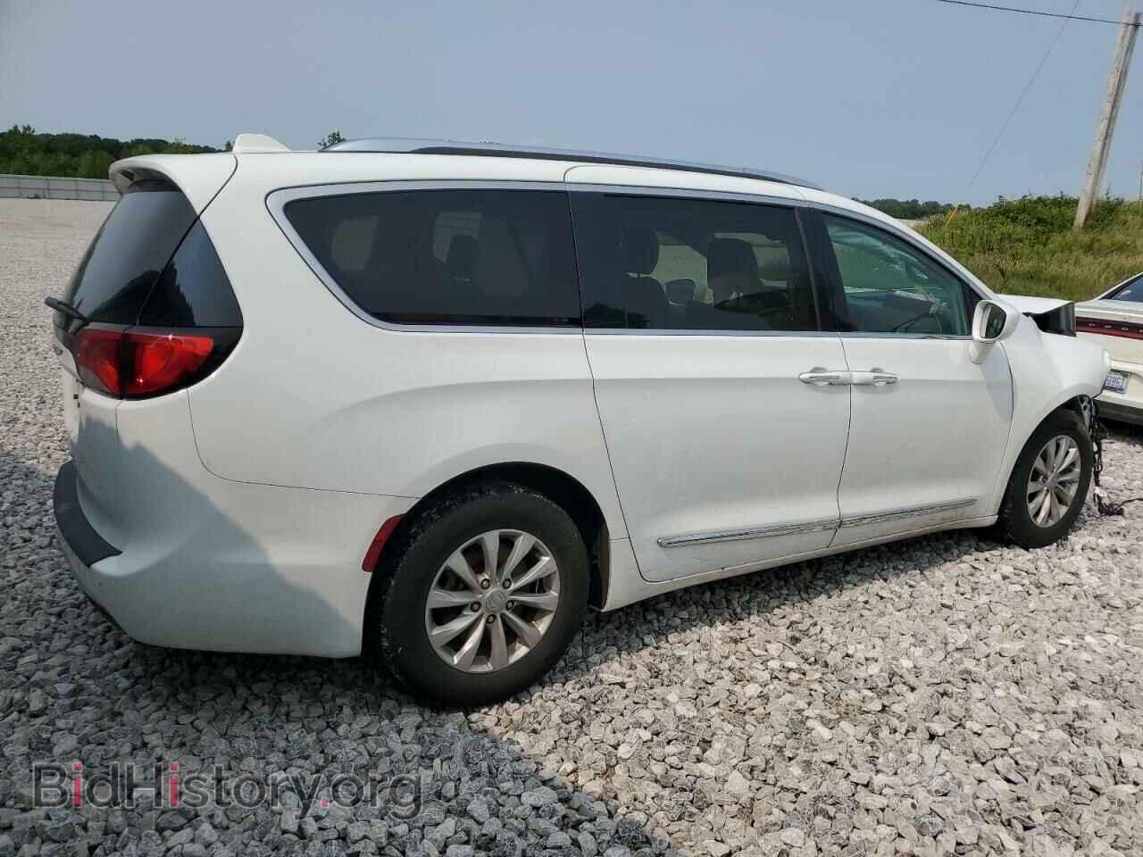 2018 CHRYSLER PACIFICA - VIN: 2C4RC1BG1JR155386 - Фото 3