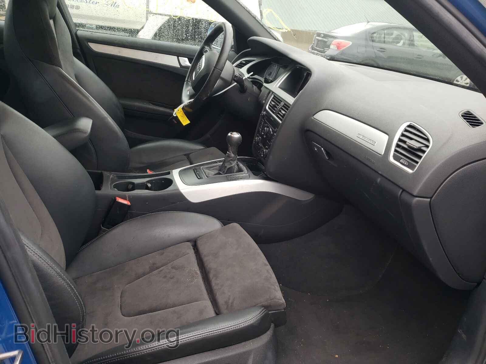 2011 AUDI S4/RS4 - VIN: WAUDGAFL6BA018176 - Фото 5