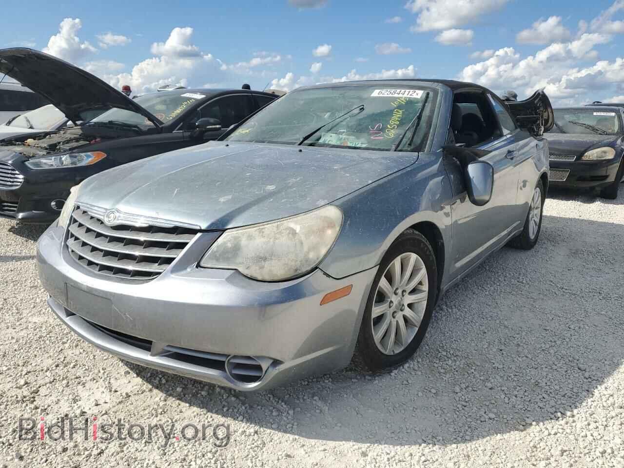 2010 CHRYSLER SEBRING - VIN: 1C3BC5ED8AN166591 - Фото 2
