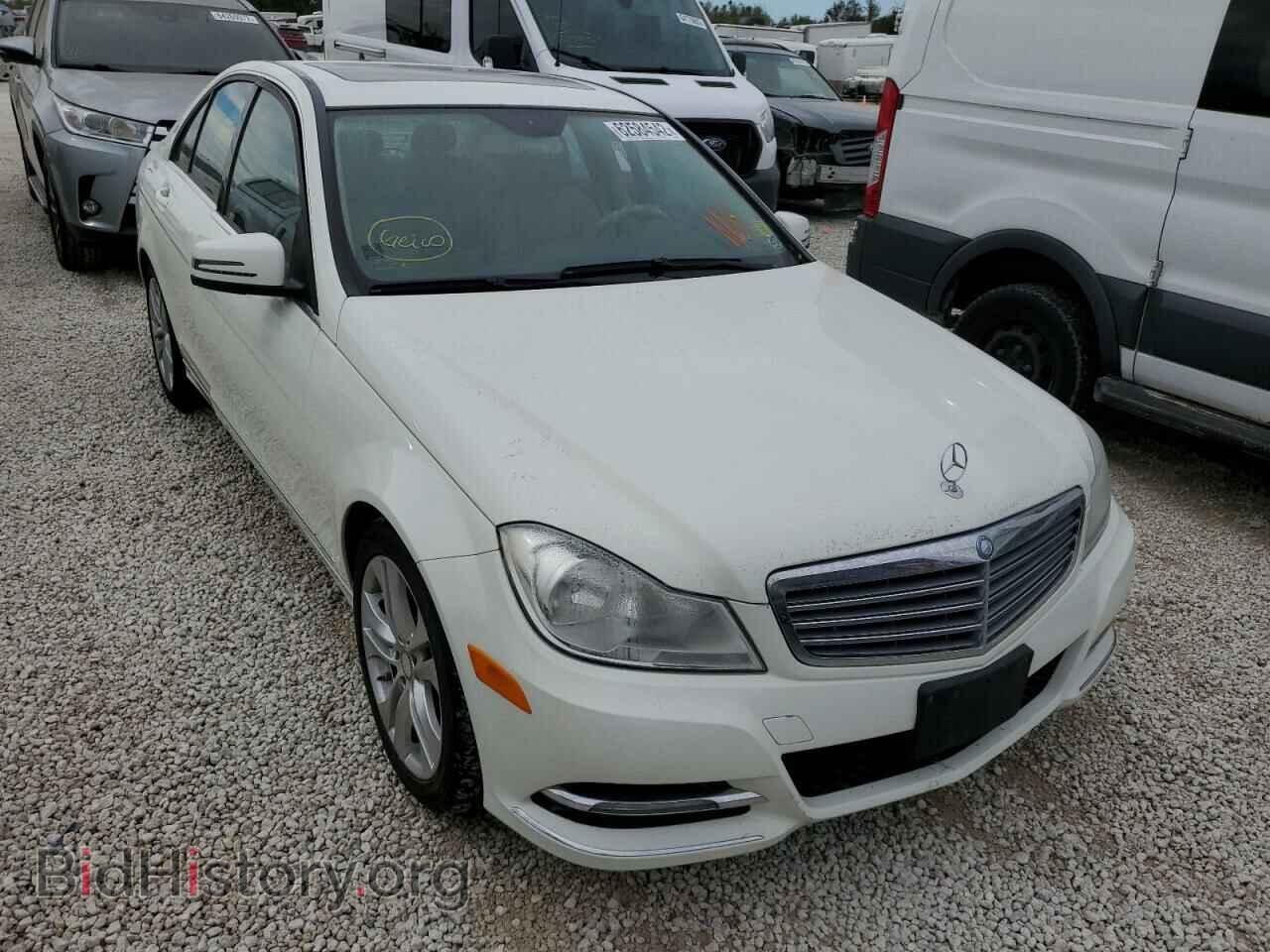 Photo WDDGF8BB6CR210652 - MERCEDES-BENZ C-CLASS 2012