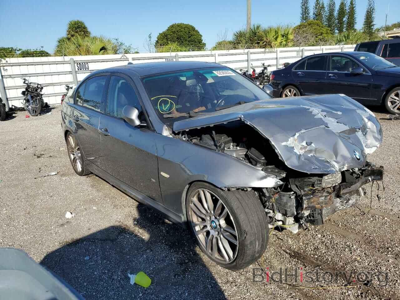 Photo WBAPH77579NM31398 - BMW 3 SERIES 2009