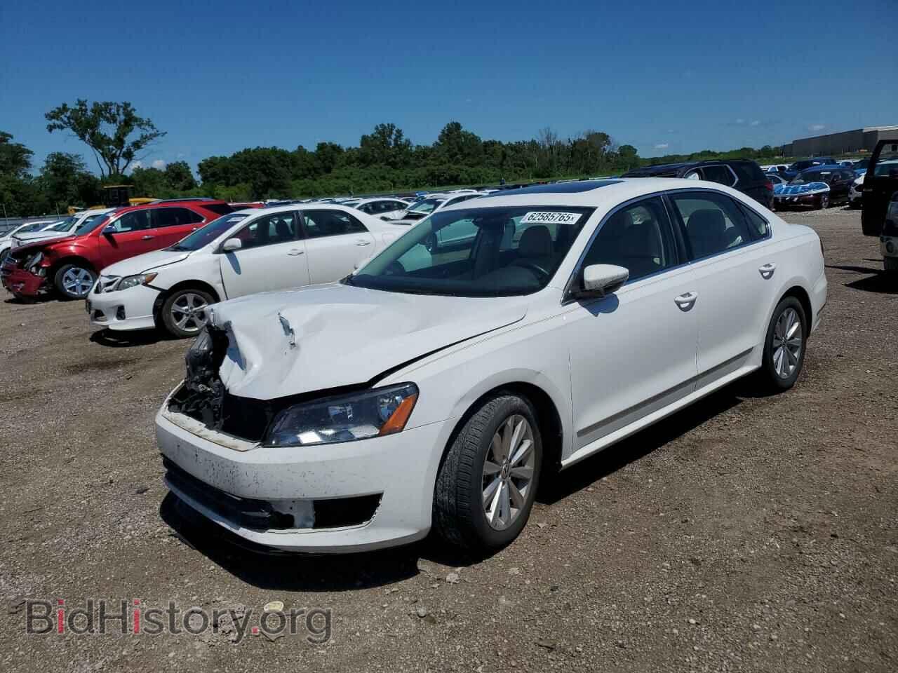 Photo 1VWCH7A30CC033135 - VOLKSWAGEN PASSAT 2012