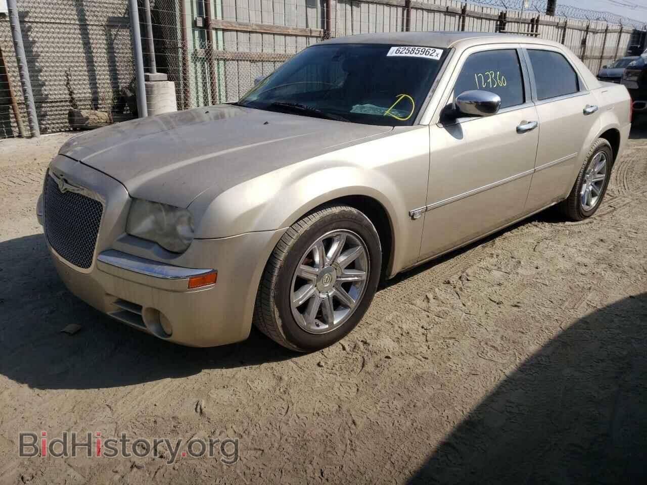 2006 CHRYSLER 300 - VIN: 2C3LA63H06H194133 - Фото 2
