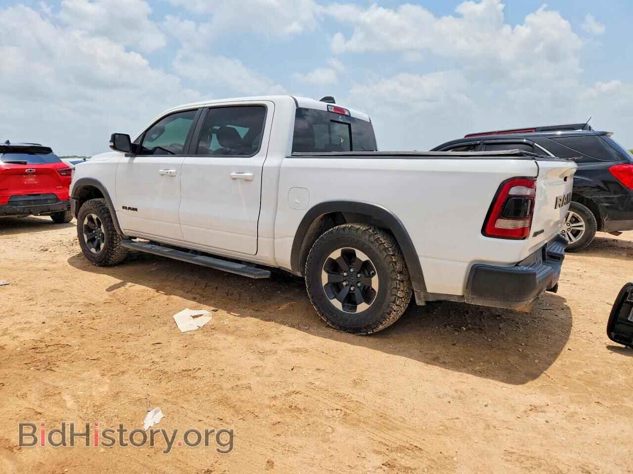2021 RAM 1500 - VIN: 1C6SRFLT1MN515273 - Фото 2