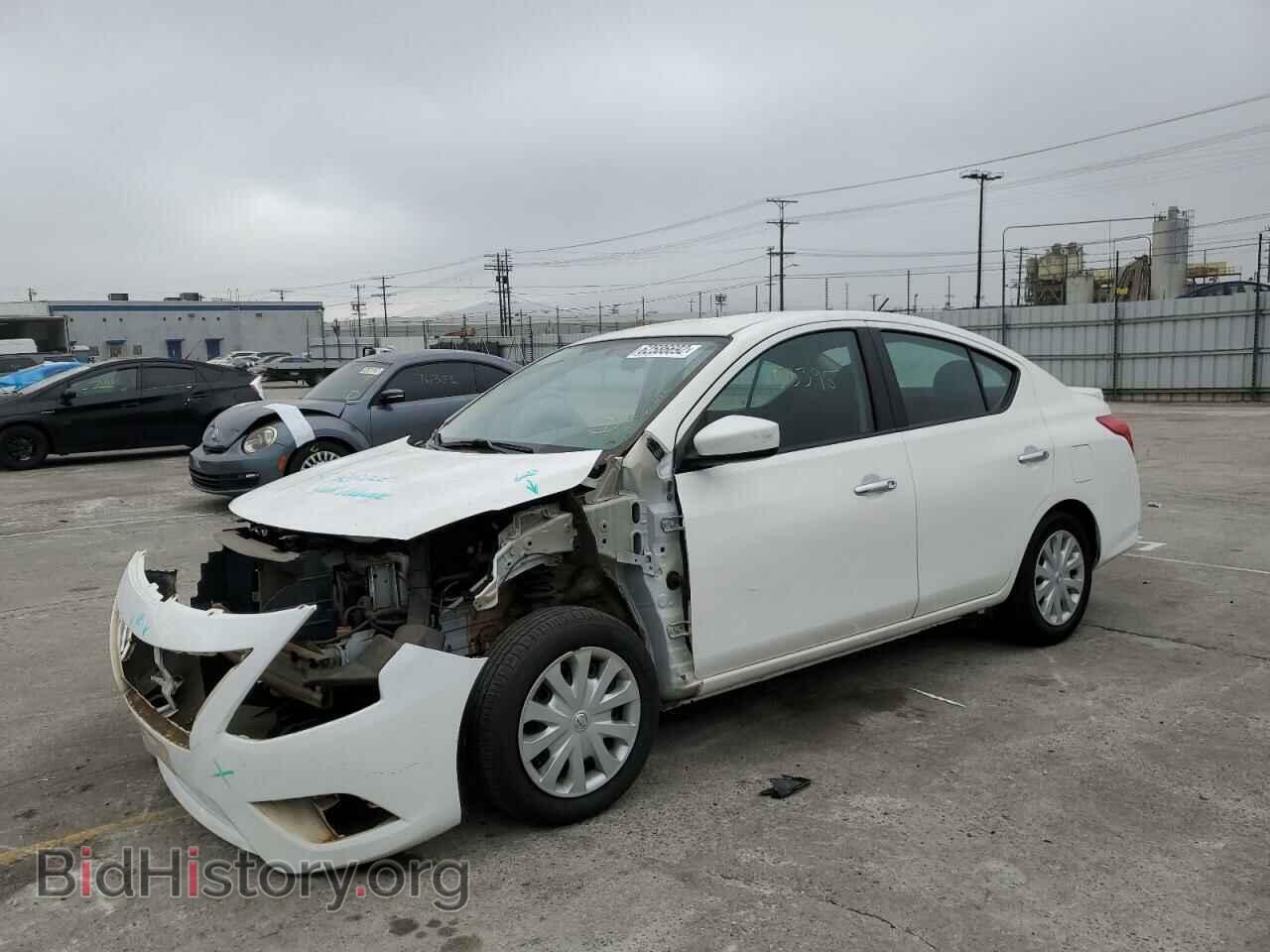 2017 NISSAN VERSA - VIN: 3N1CN7AP1HL815800 - Фото 2