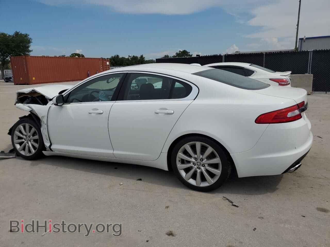 2011 JAGUAR XF - VIN: SAJWA0FB4BLR87995 - Фото 2