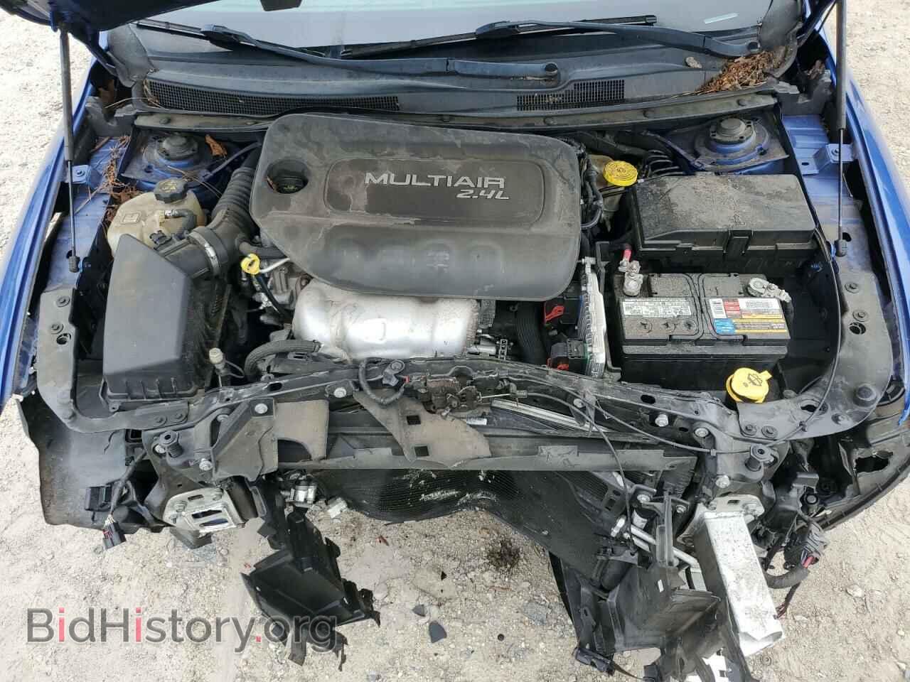 2015 CHRYSLER 200 - VIN: 1C3CCCAB8FN605650 - Фото 11