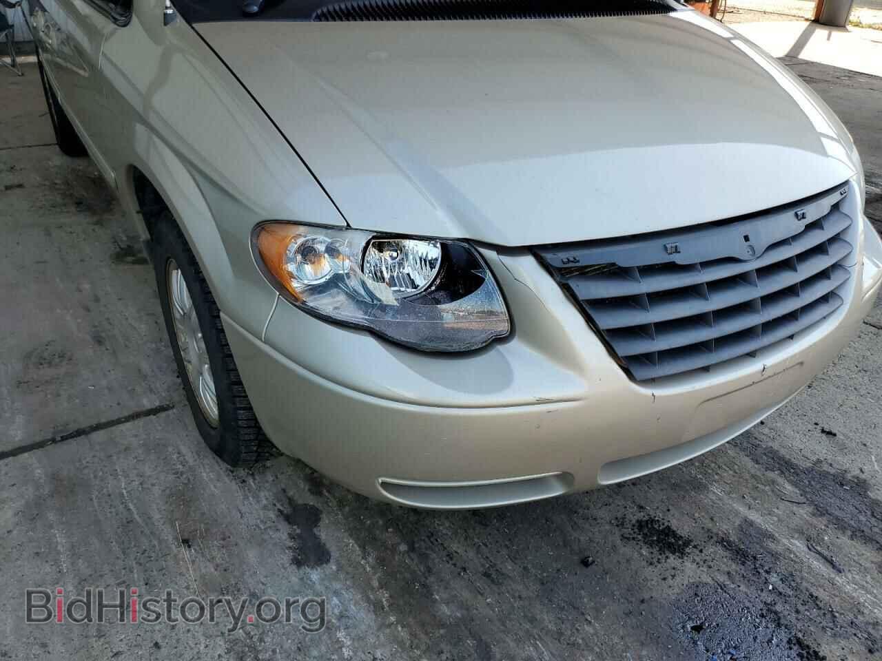 2006 CHRYSLER MINIVAN - VIN: 2A8GP54L46R887573 - Фото 9