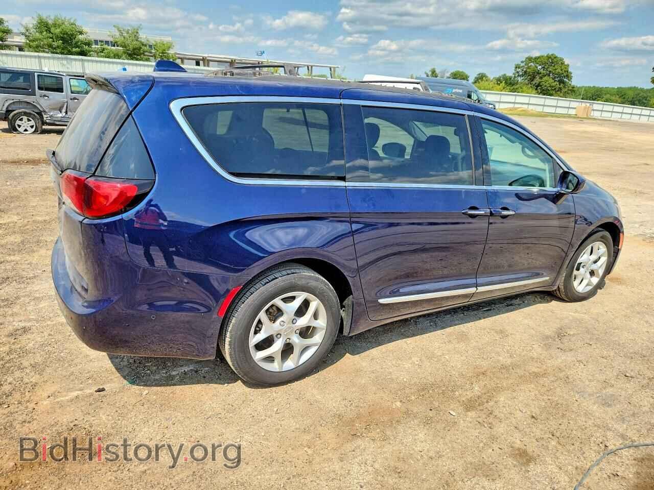 2017 CHRYSLER PACIFICA - VIN: 2C4RC1EG5HR634898 - Photo 3
