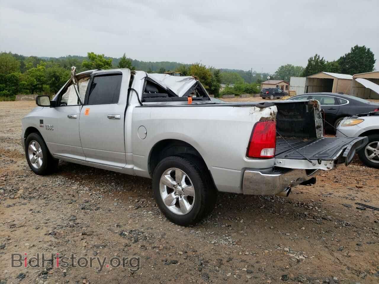 2016 RAM 1500 - VIN: 3C6RR7LT6GG194249 - Фото 2