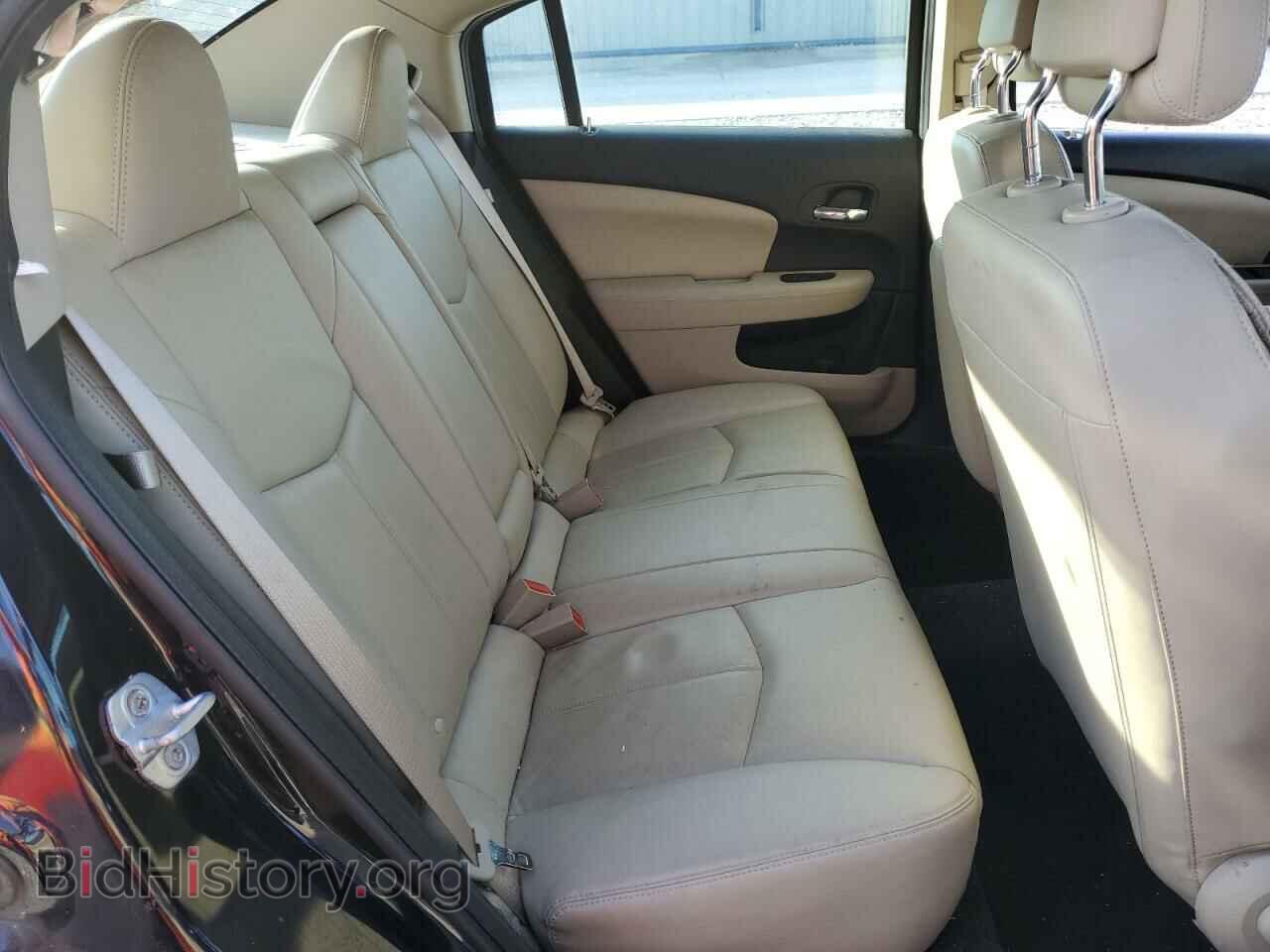 2011 CHRYSLER 200 - VIN: 1C3BC2FG8BN545101 - Photo 6