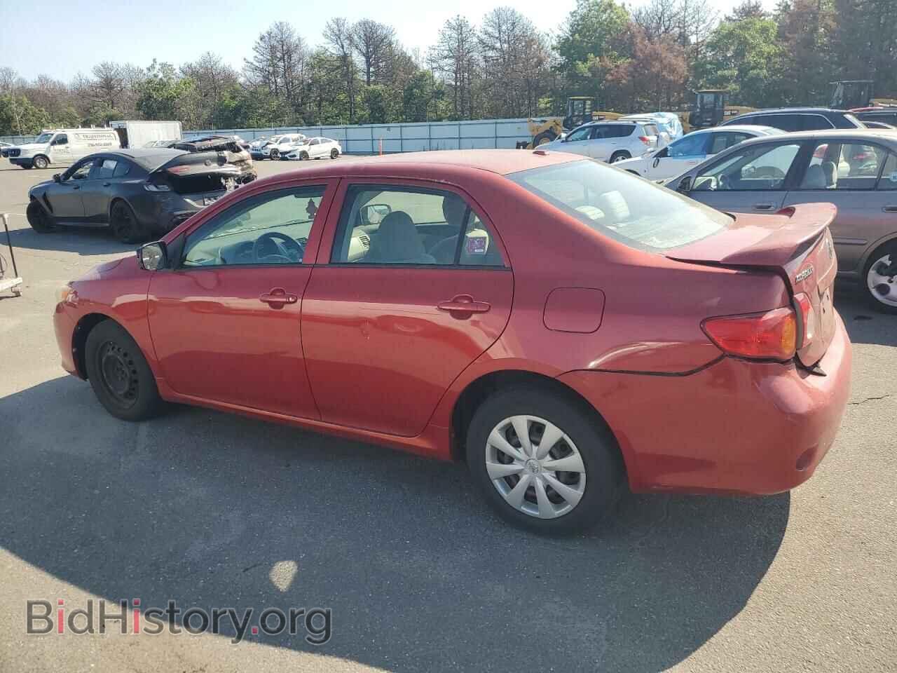 2009 TOYOTA COROLLA - VIN: JTDBL40EX99069922 - Фото 2