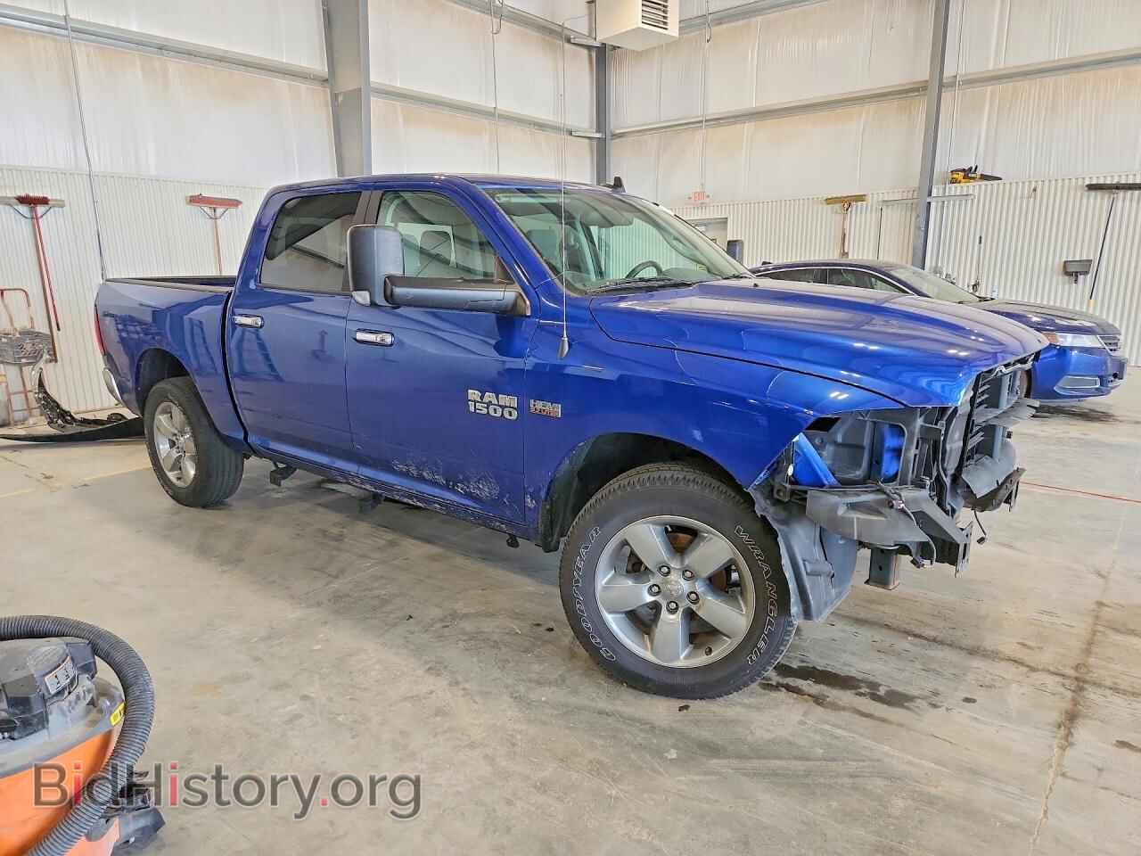 2017 RAM 1500 - VIN: 3C6RR7LTXHG751200 - Photo 4