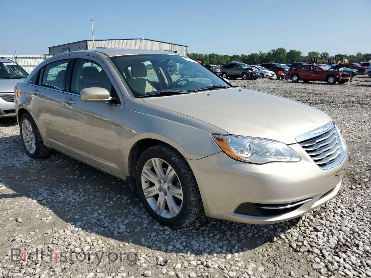 2013 CHRYSLER 200 - VIN: 1C3CCBBB8DN578570 - Фото 4