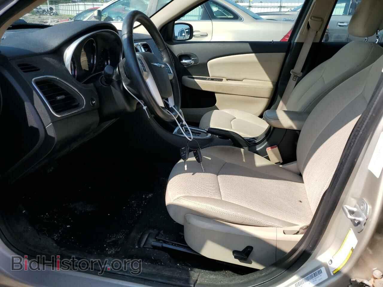2013 CHRYSLER 200 - VIN: 1C3CCBBB8DN578570 - Фото 7