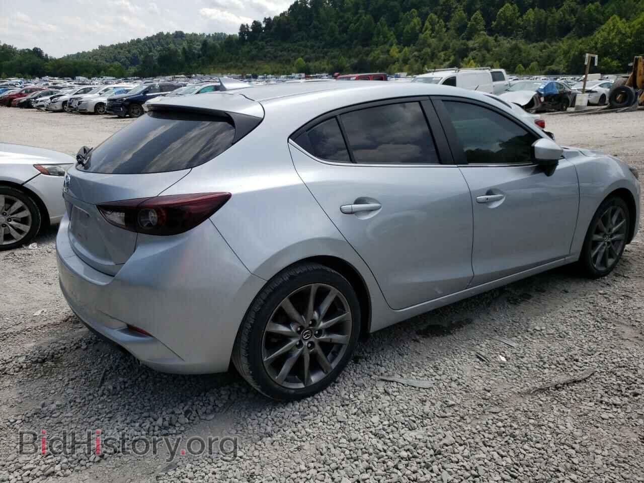 2018 MAZDA 3 - VIN: 3MZBN1M33JM193776 - Фото 3